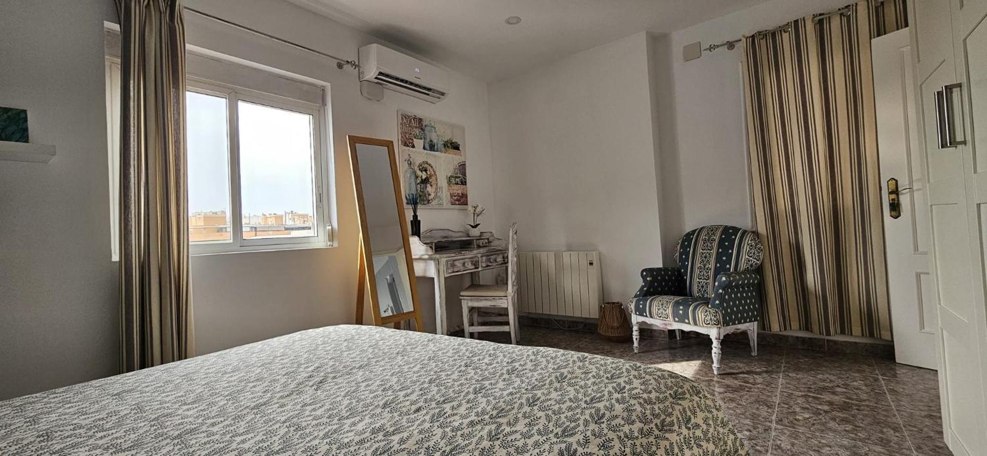 Ferienwohnung Amazing Penthouse With Views To The Castle Alicante Exterior foto